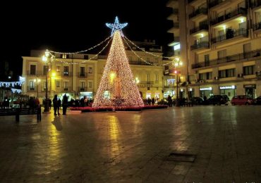 Albero di Natale in piazza