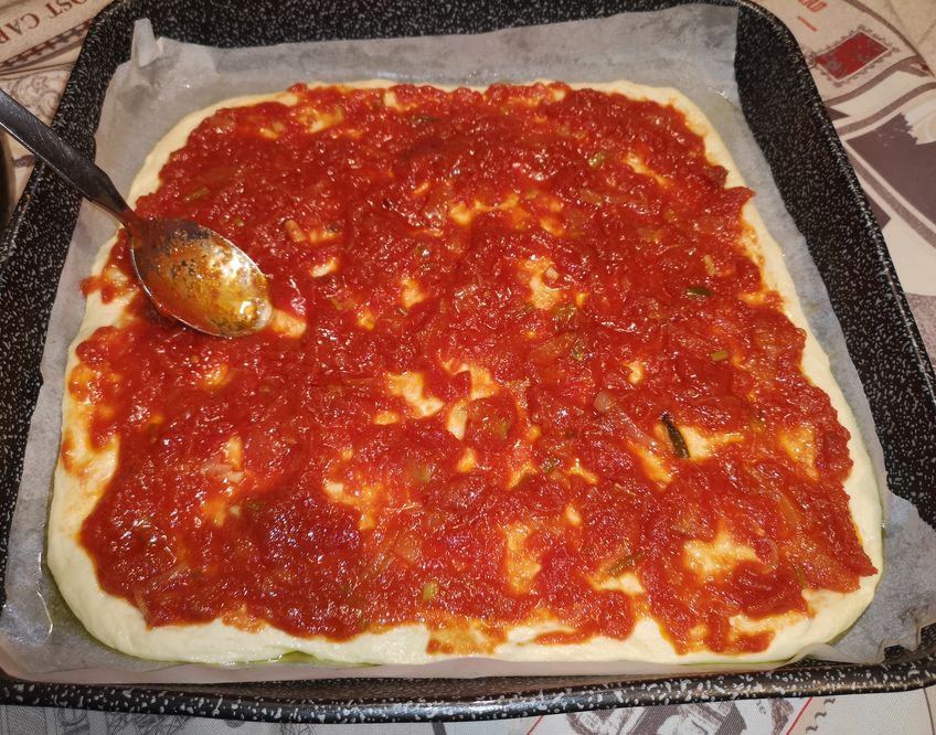 Pizza Rossa